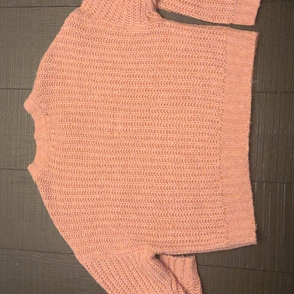 American Eagle Sweater - Picture 2 of 10